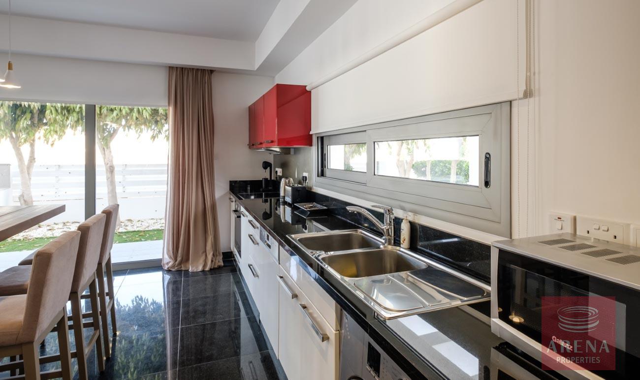 2 bed villa in pervolia for sale - kitchen