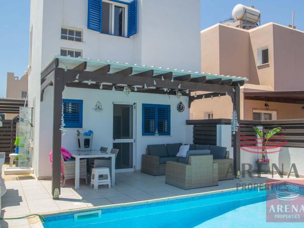 2 Bed Villa in Pernera