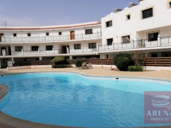 3 bed apartment in tersefanou