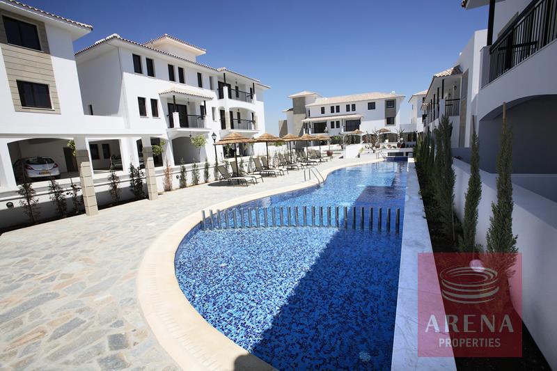Apartment for sale in Tersefanou
