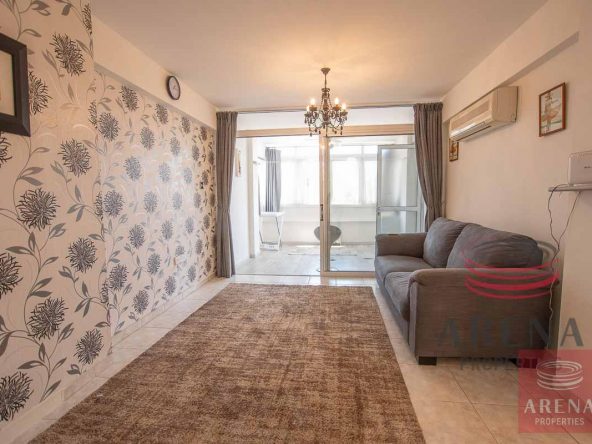 2 bed apt in Derynia