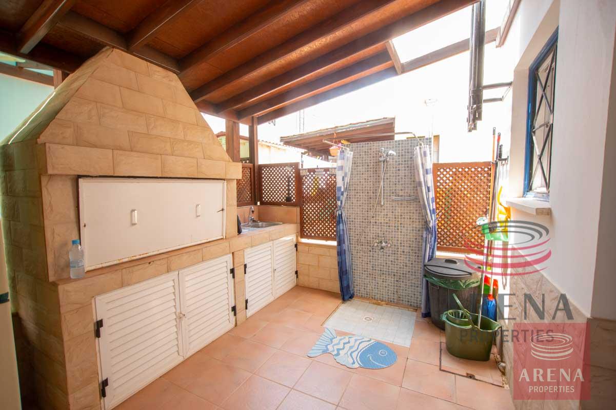 Link-Detached House in Kapparis - bbq area