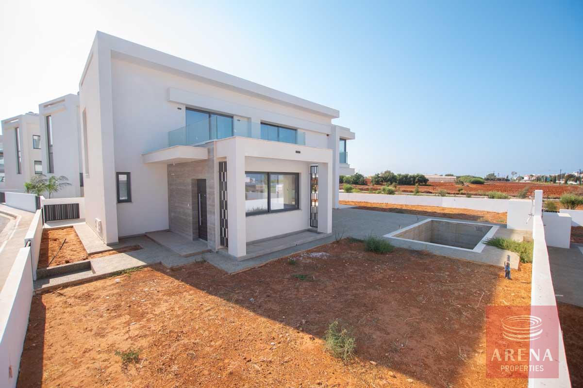 Brand New Villa in Pernera for sale