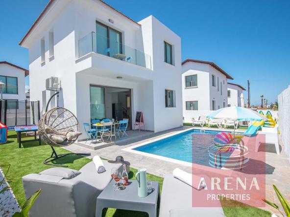 Villa for rent in Ayia Triada