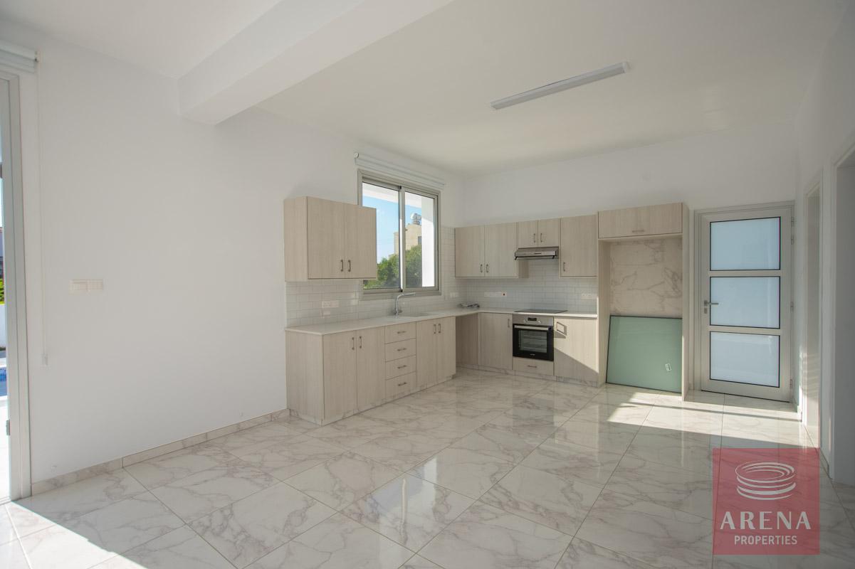 Villa for rent in Protaras - kitchen