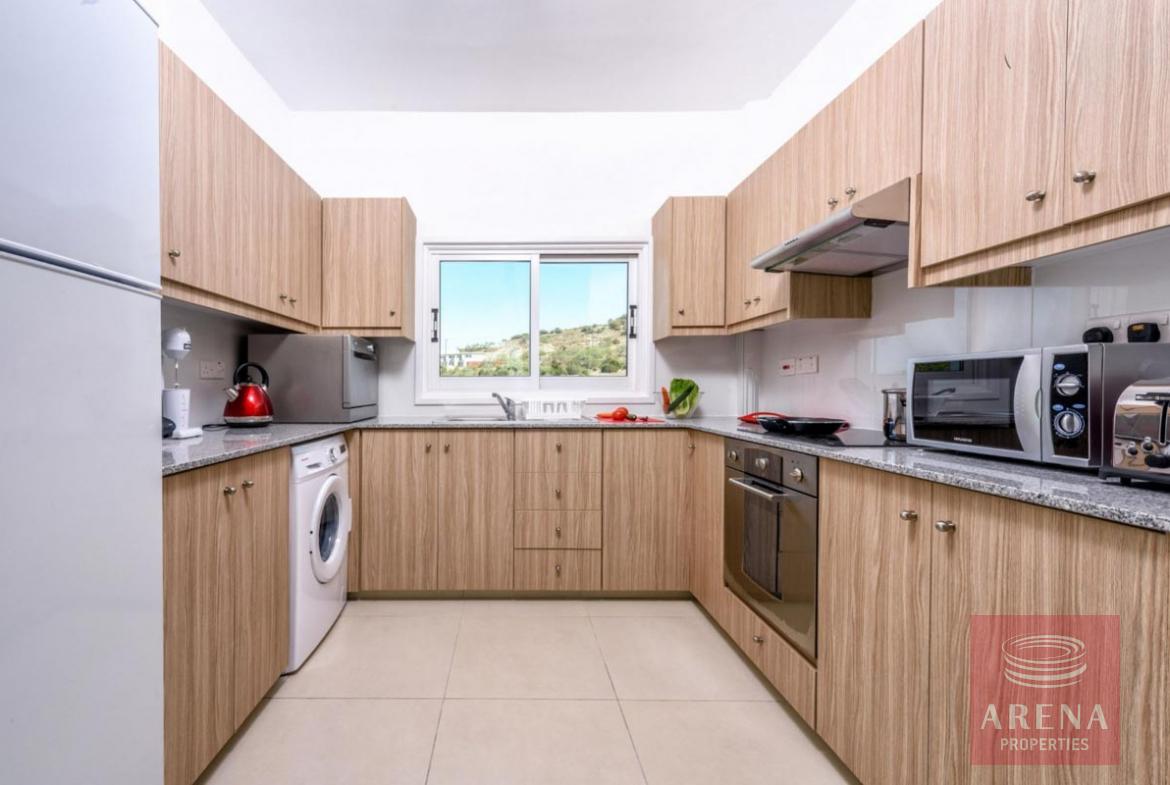 For sale villa in Protaras - kitchen