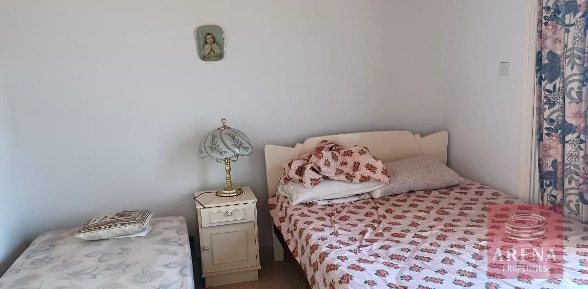 2 Bed Semi-det Villa in Pervolia - bedroom