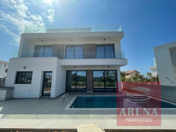 New 3 Bed Villa in Ayia Triada