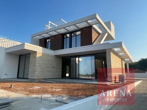 1 luxury 4 bed villa in protaras 6139