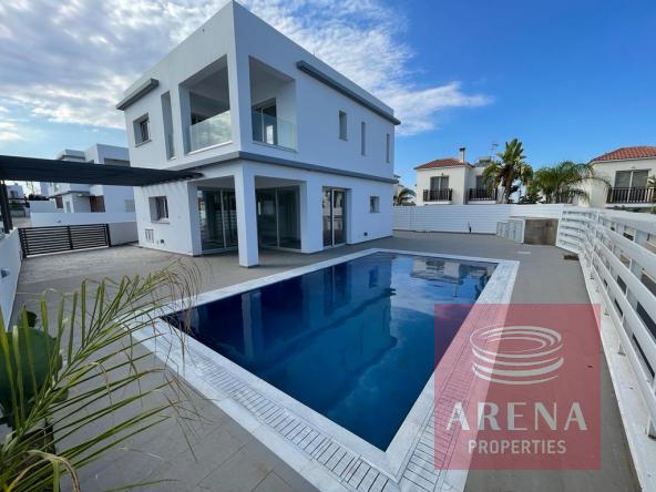 4 BED VILLA IN KAPPARIS