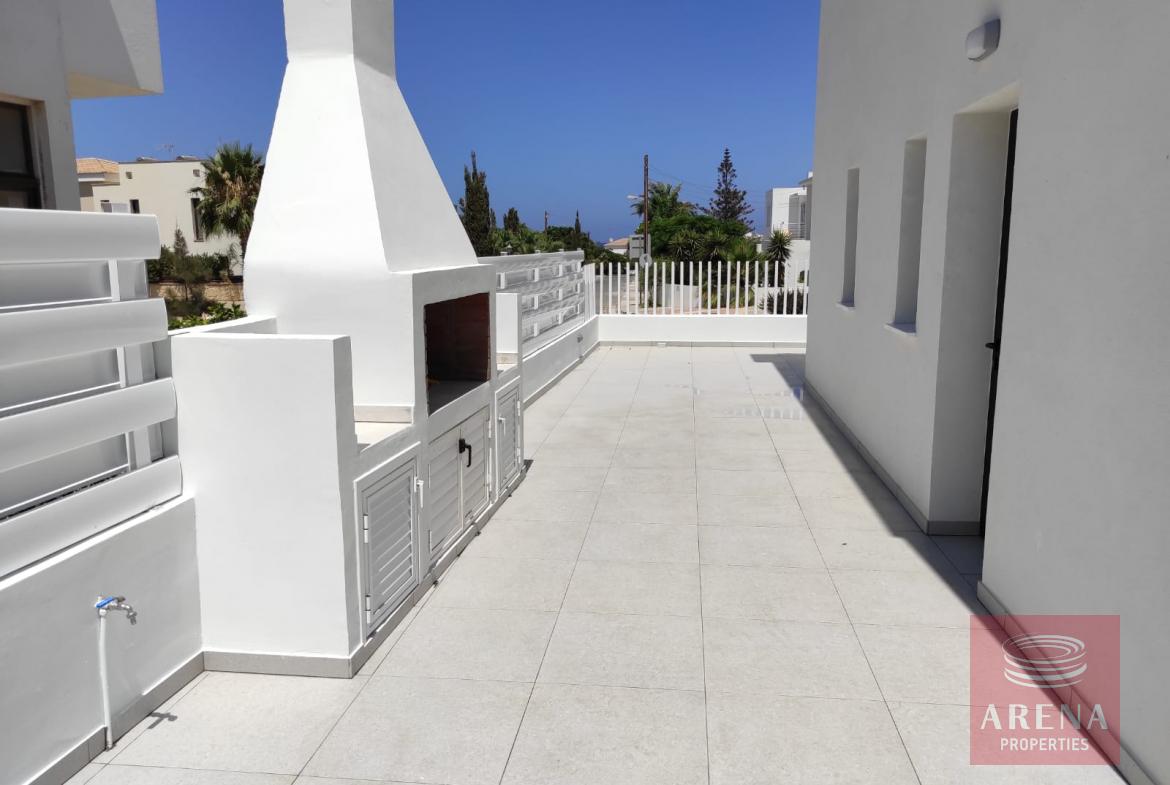 2 bed villa in cape greco - bbq