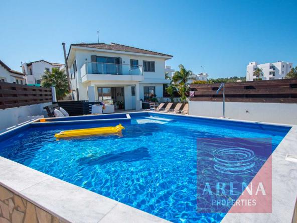 1 1 villa in cape greco 2908