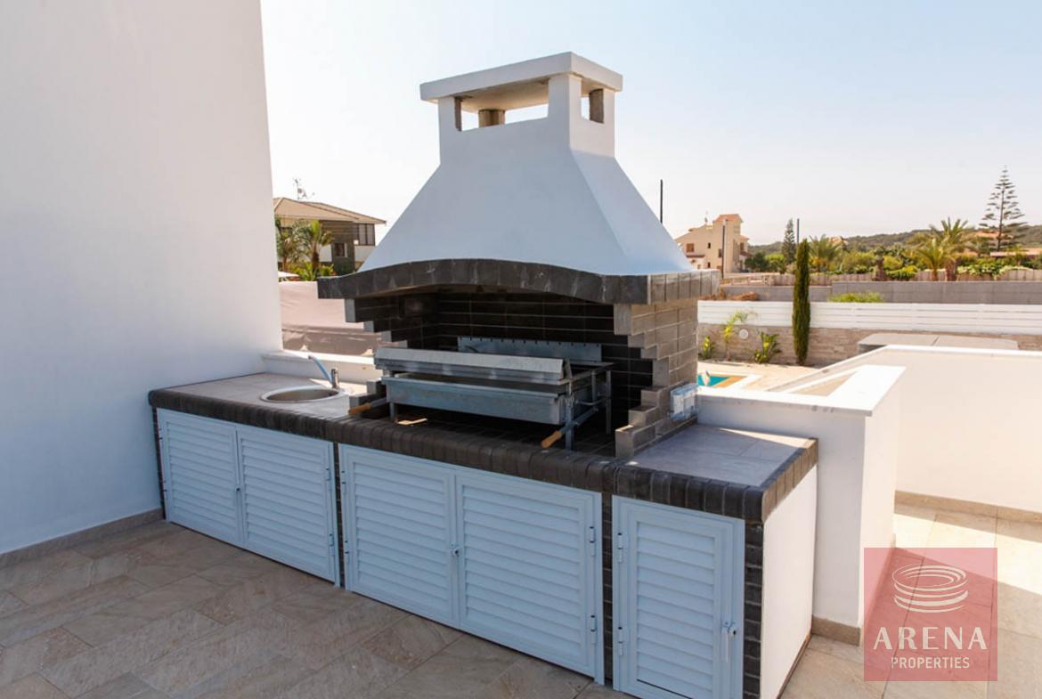 4 bed villa in Cape Greco for sale - bbq