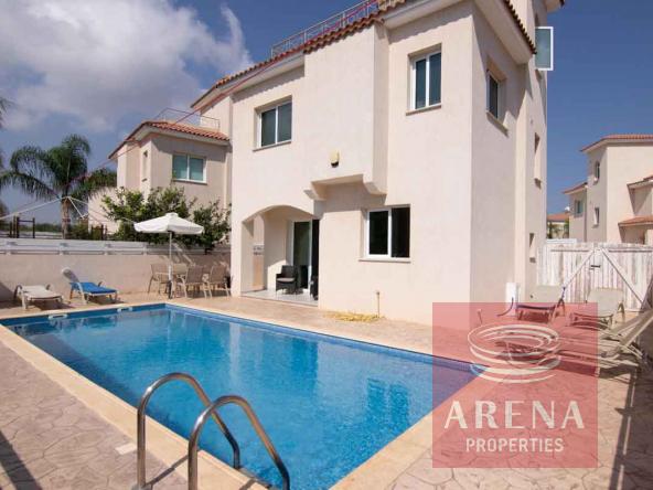 3 bed villa in Pernera for sale