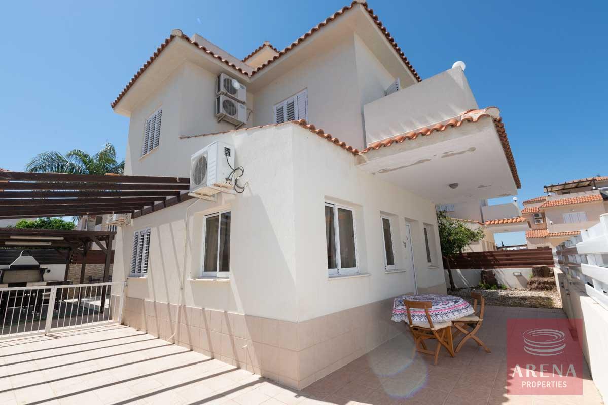 3 bed villa in Ayia Triadaa to buy