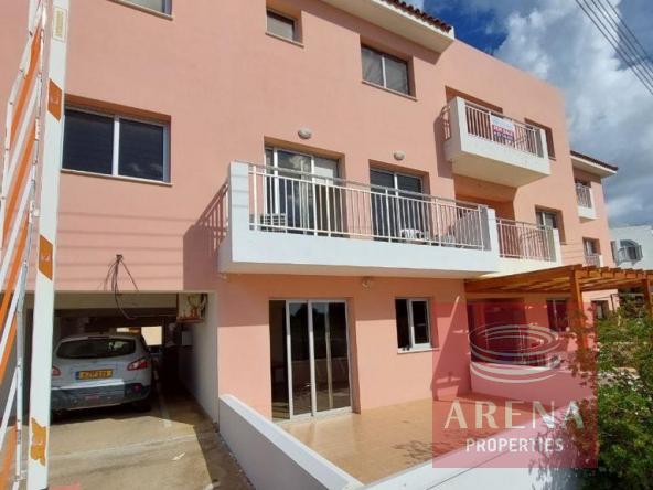 2 bed townhouse for rent in paralimni