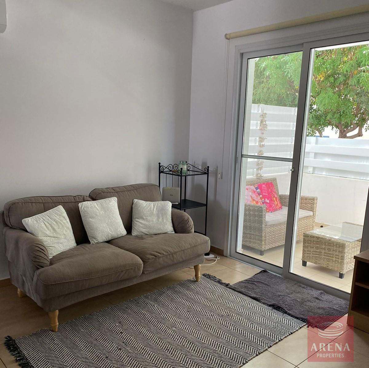 2 bed apartment for rent in Kapparis - sitting area