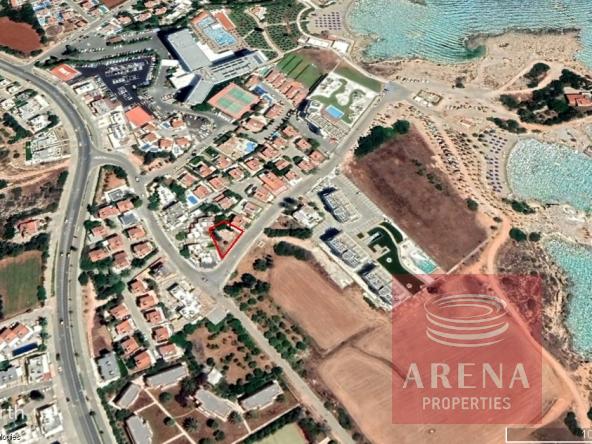 Plot for sale in Protaras