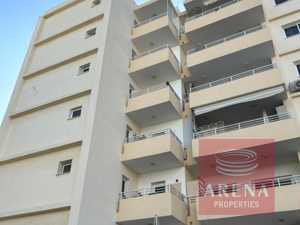 3 bed apt for rent in Larnaca