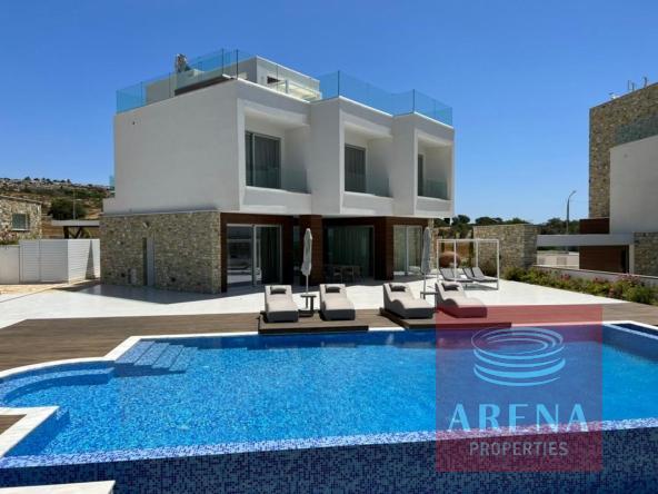 3 bed villa in Ayia Napa