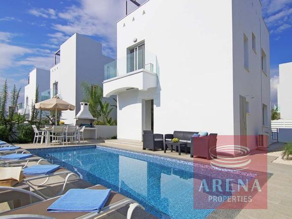 3 bed villa in Ayia Napa