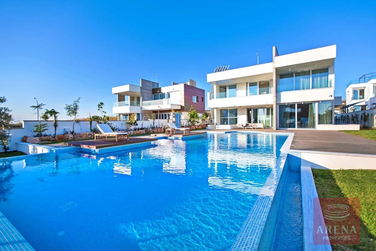 4 bed villa for sale in Ayia Napa