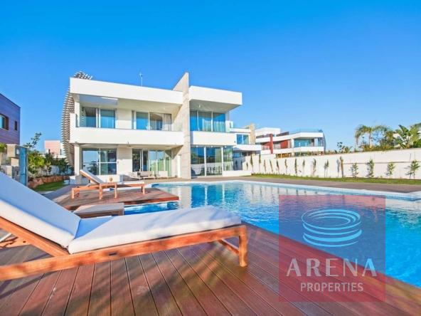 2 4 BED VILLA FOR SALE IN AYIA NAPA 7051