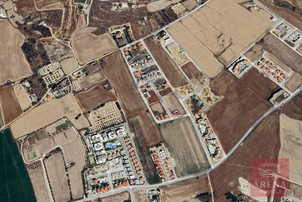 Plot in Pyla for sale