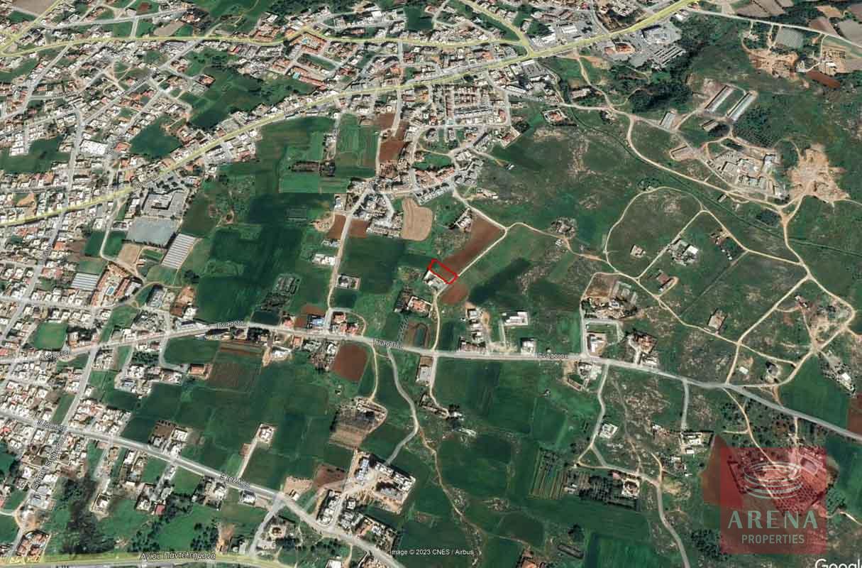 land in paralimni for sale