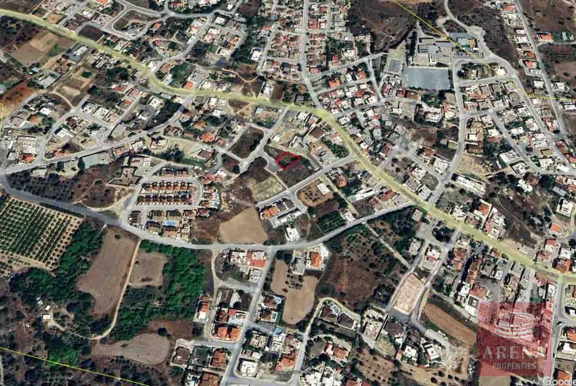 Plot in Ormidia for sale