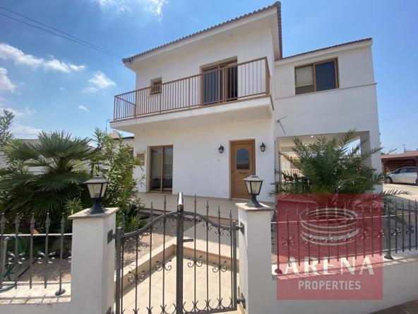 3 bed villa for rent in Sotira