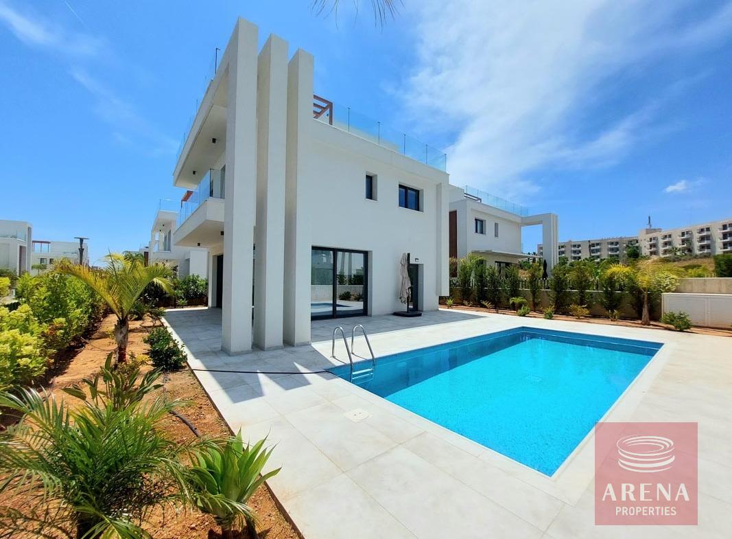 3 bed villa in Protaras