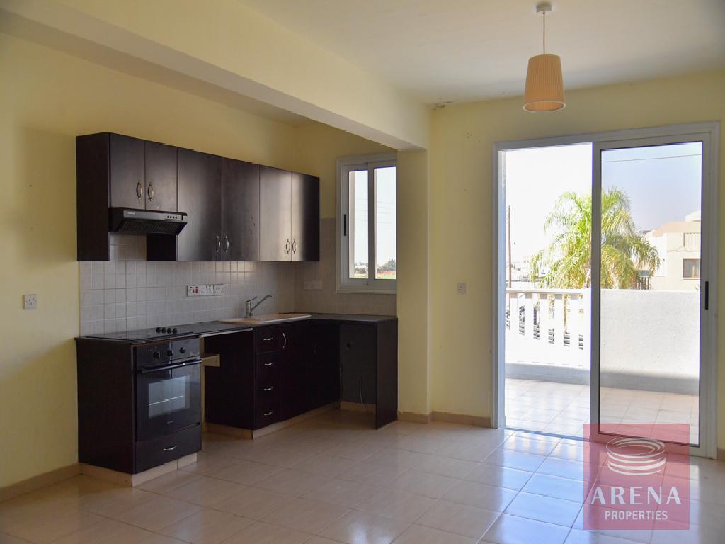 2 bed apt in liopetri for sale