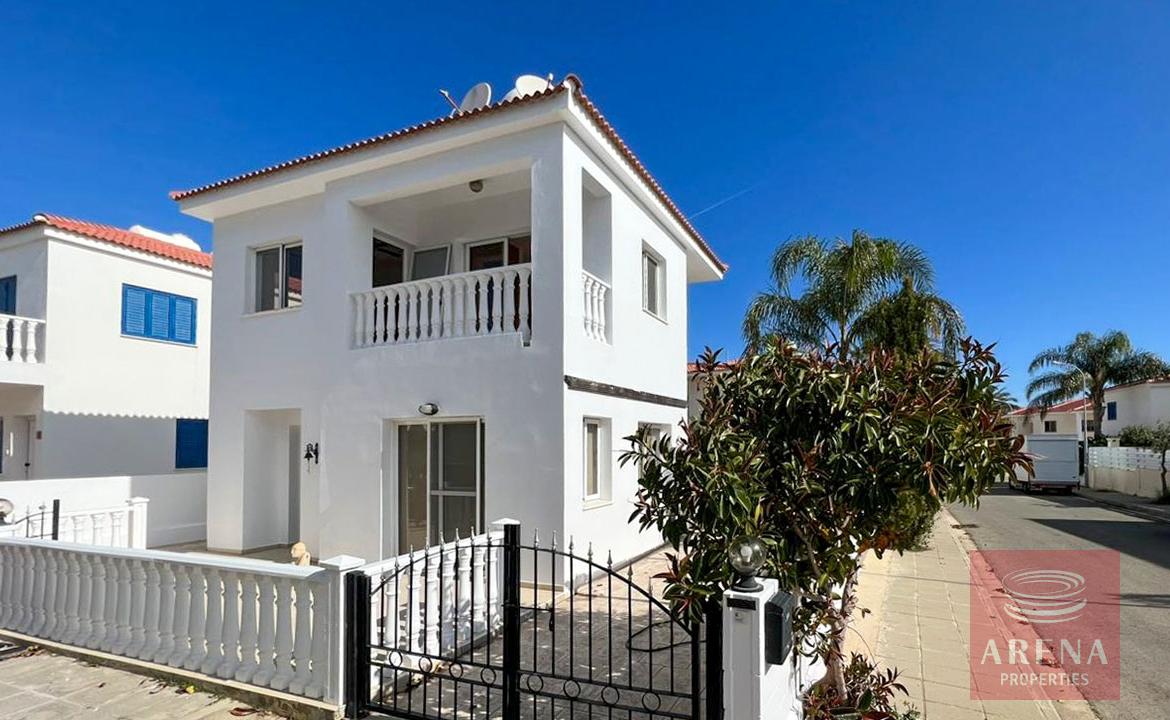 2 Bed Villa in Ayia Triada for sale