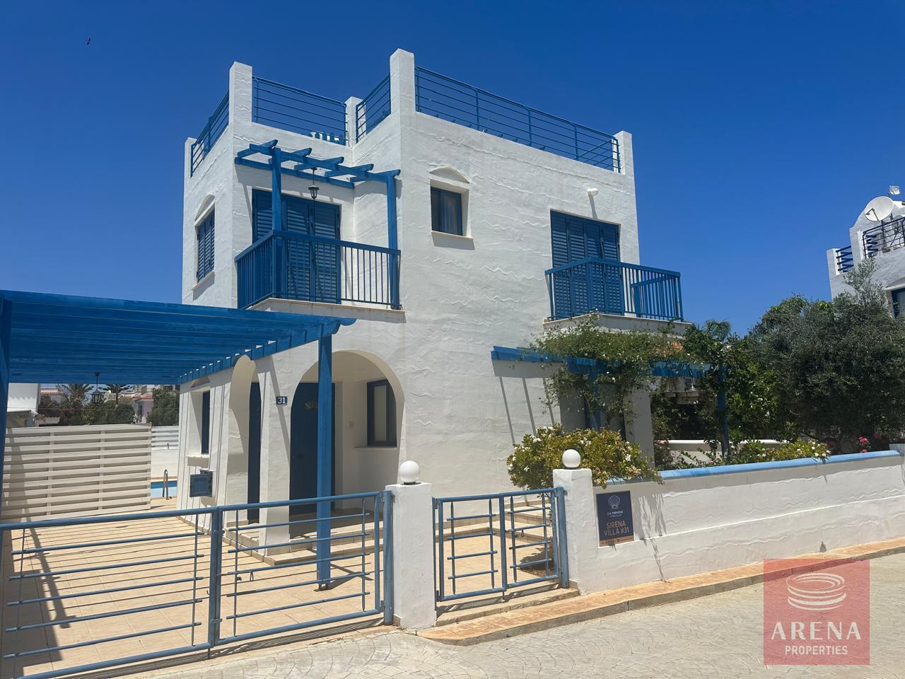 3 bed villa in ayia triada