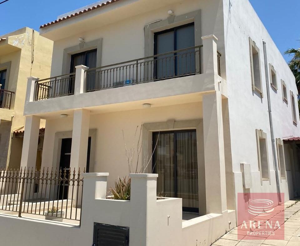 4 bed villa for sale in Aradippou