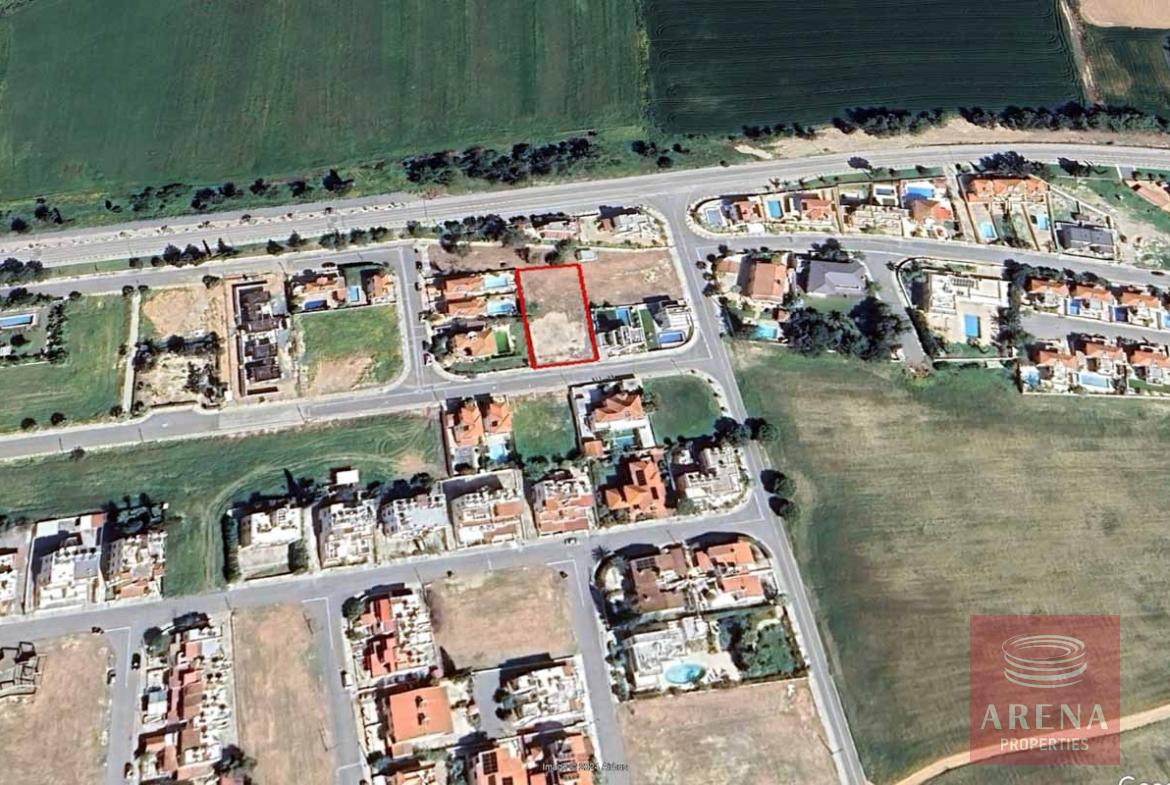 land in pyla for sale