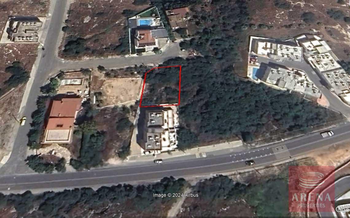 PLOT IN pARALIMNI