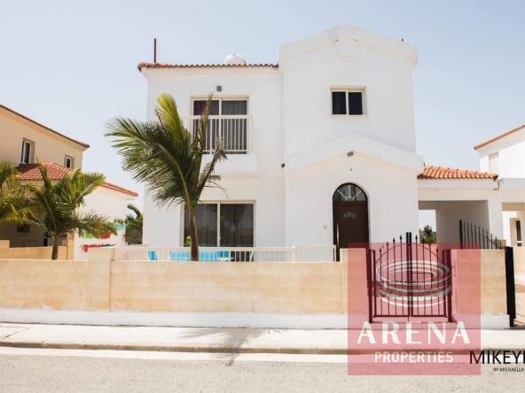 VILLA FOR RENT IN KOKKINES