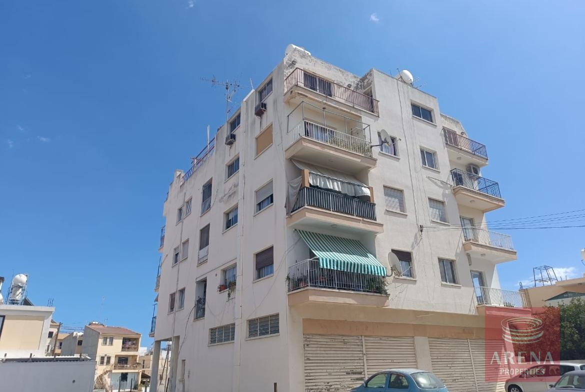 3 bed apt in Larnaca