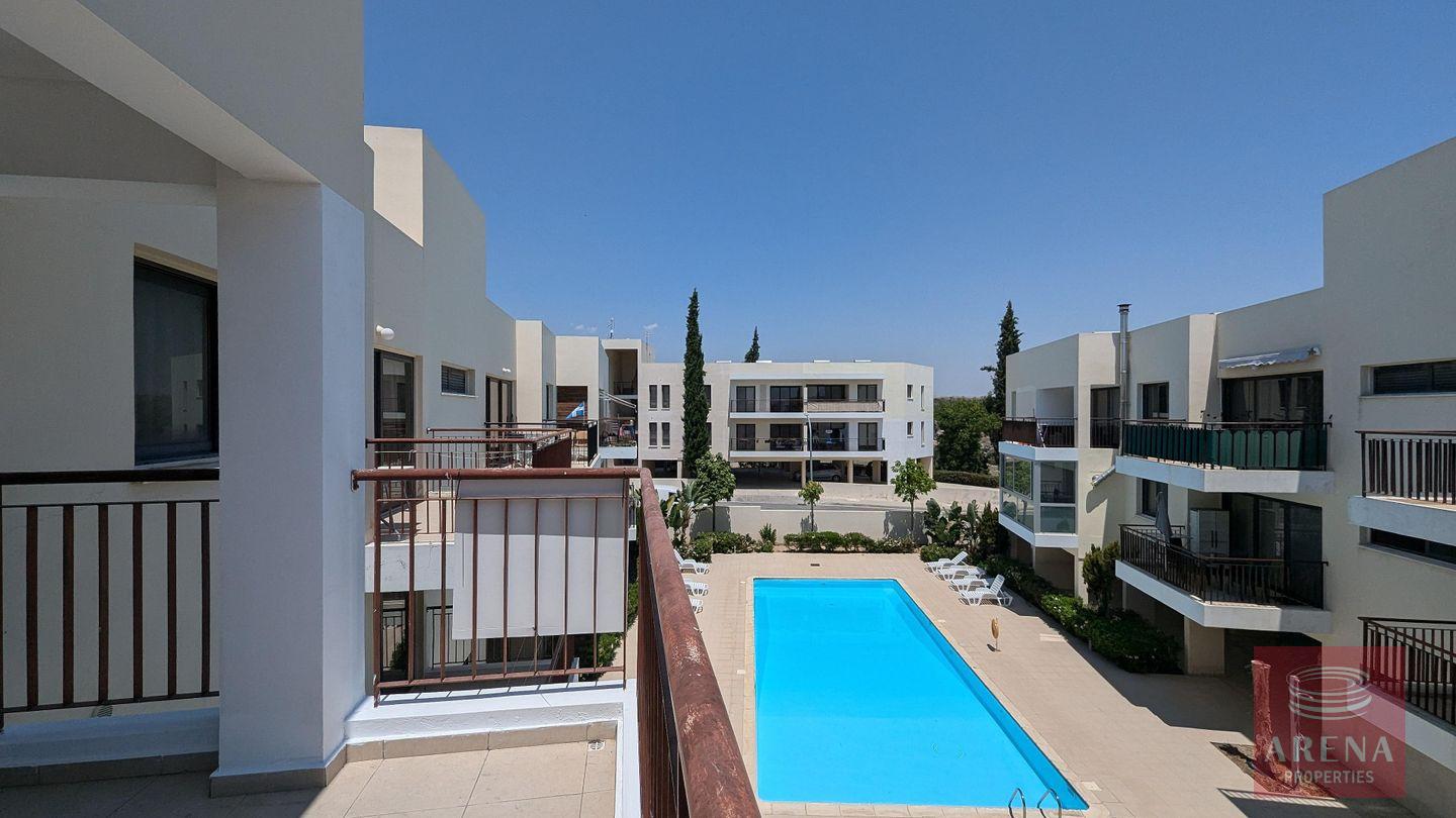 2 bed apt in Mazotos