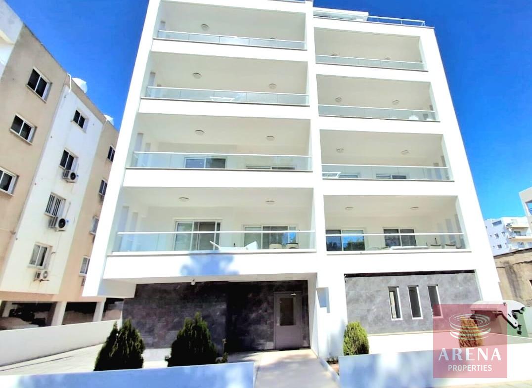 3 bed apt in Larnaca