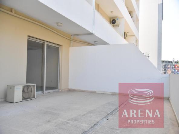 2 bed apt in Larnaca