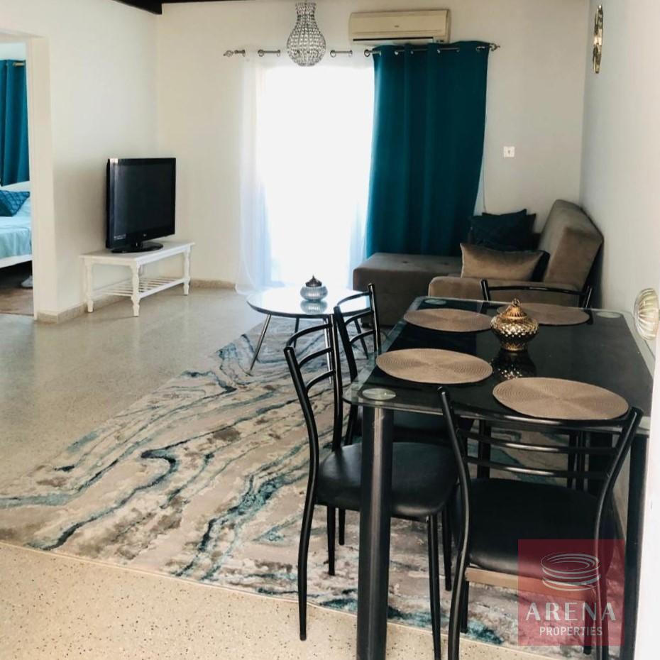 2 bed apt in Dekelia area