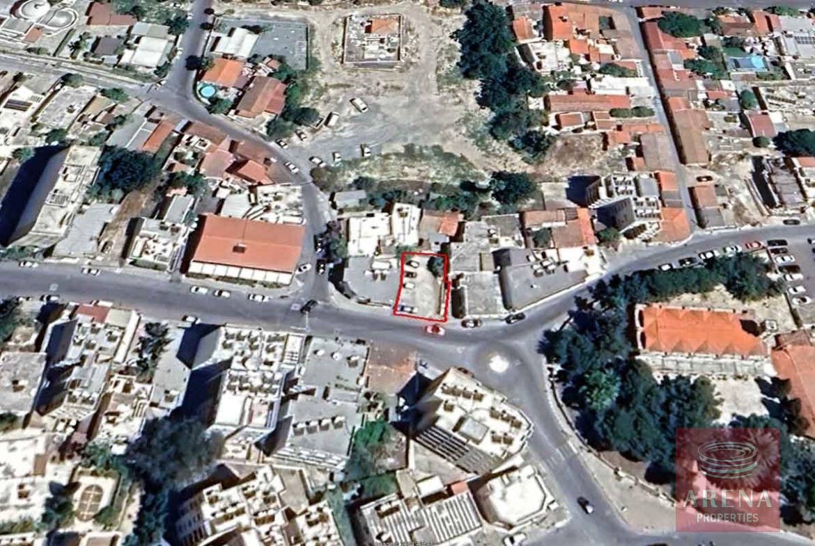 plot in larnaca