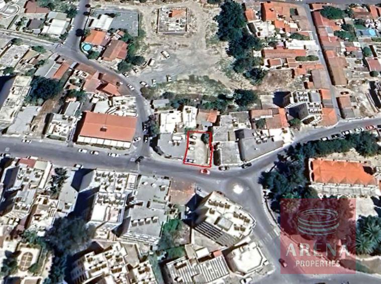 plot in larnaca