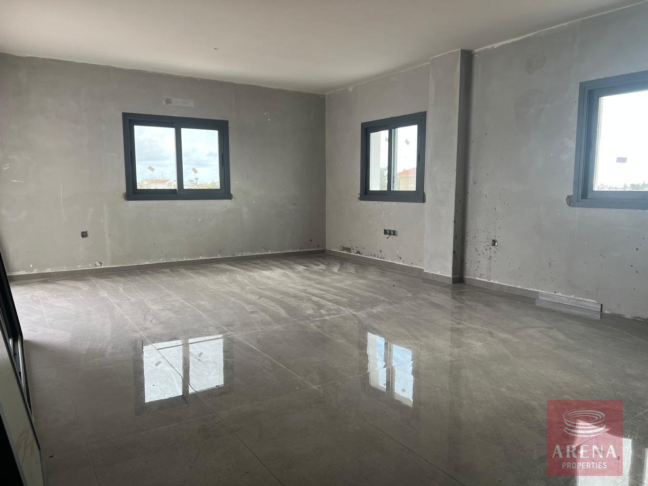 2 BED APT IN LIOPETRI