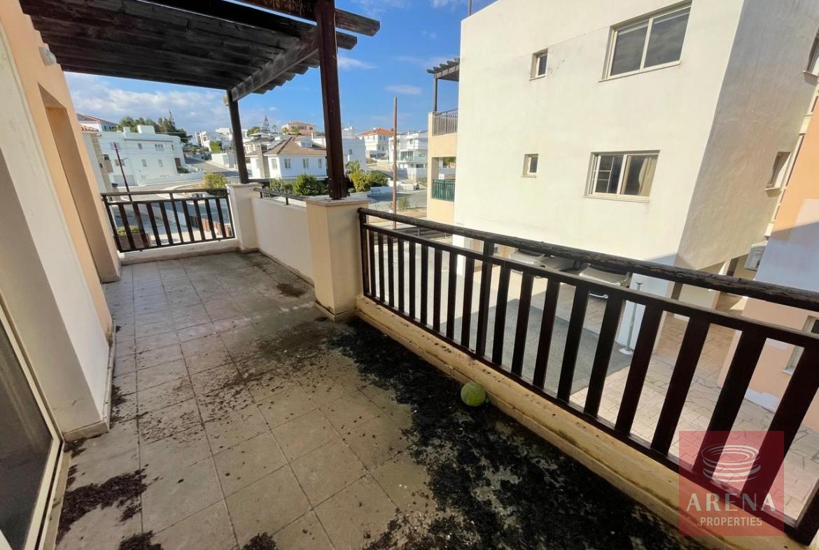 2 bed flat in tersefanou