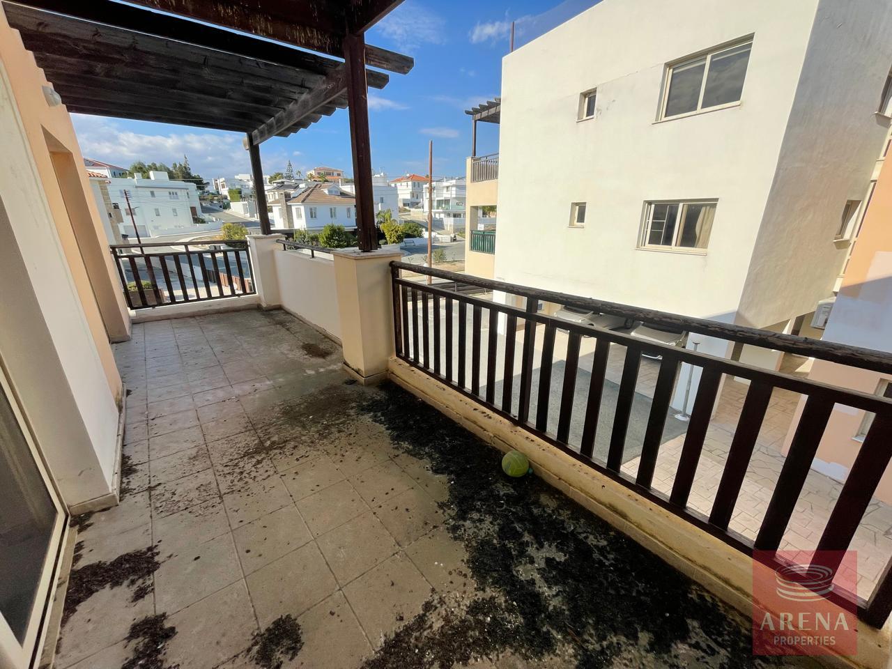 2 bed flat in tersefanou