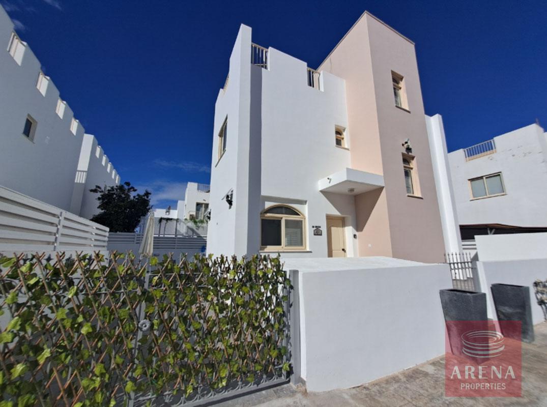 3 bed villa in Aya Triada